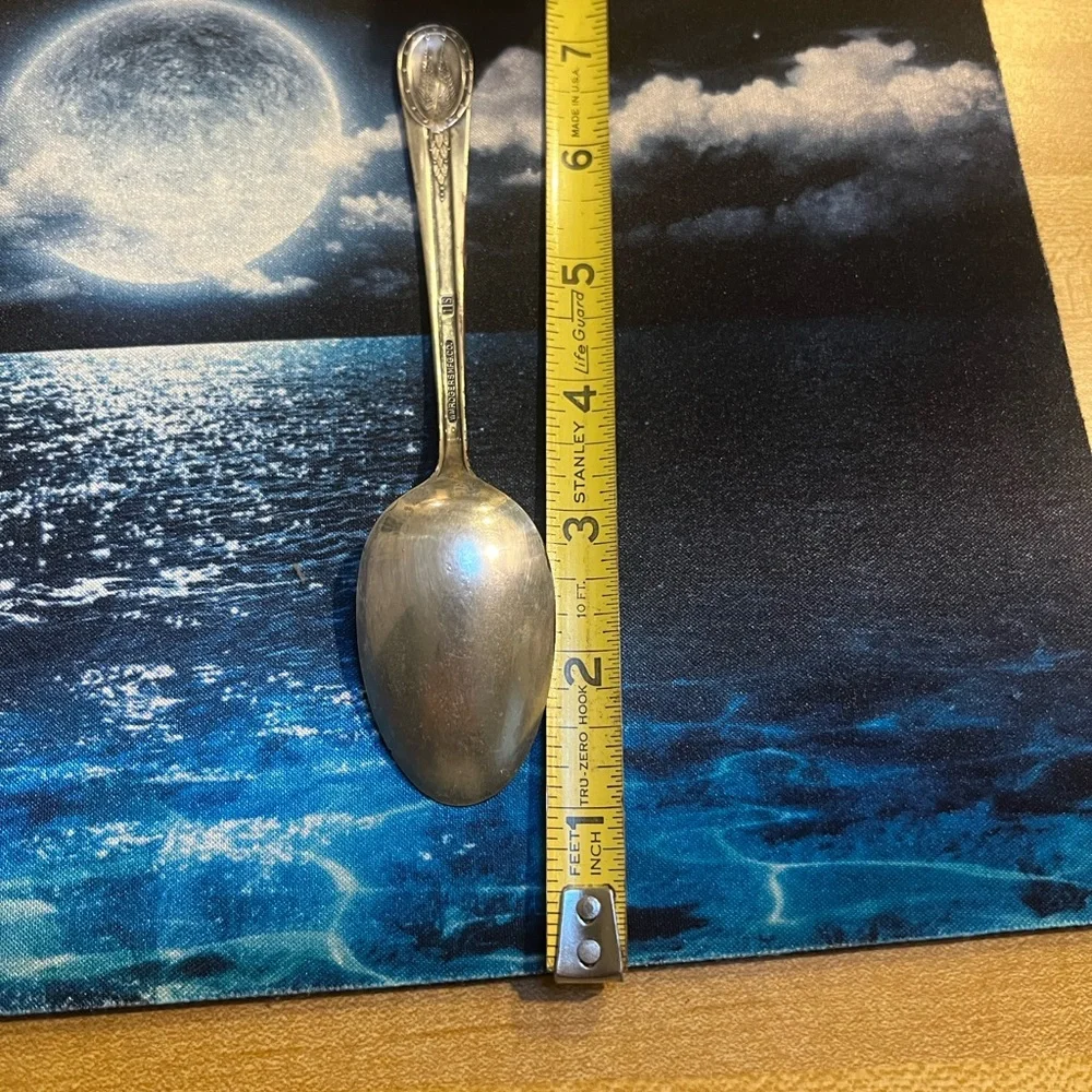 # 0947+ George Washington Silver Spoon Collection